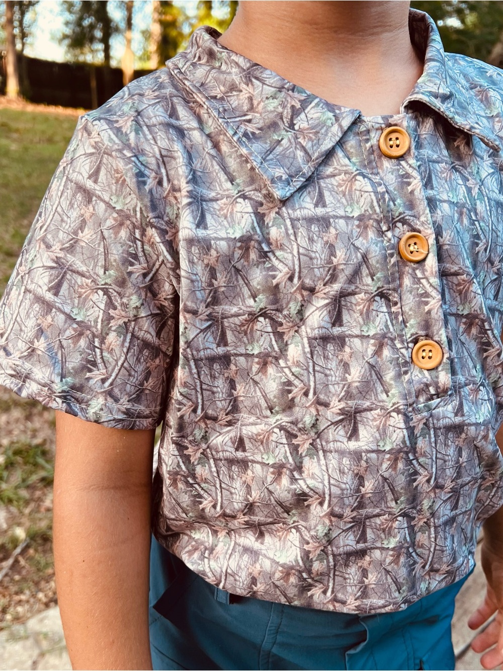 Boys' Short-Sleeve Woodland Print Button-Front Shirt - Brown/Green